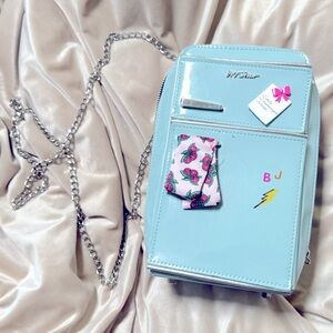 Betsey Johnson Midnight Snack purse/ Fridge purse